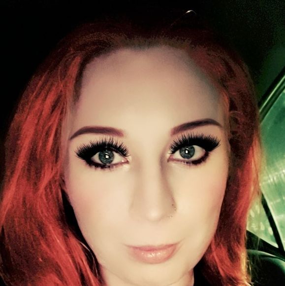 Meet your Posher, Kerri - Picture 1 of 1